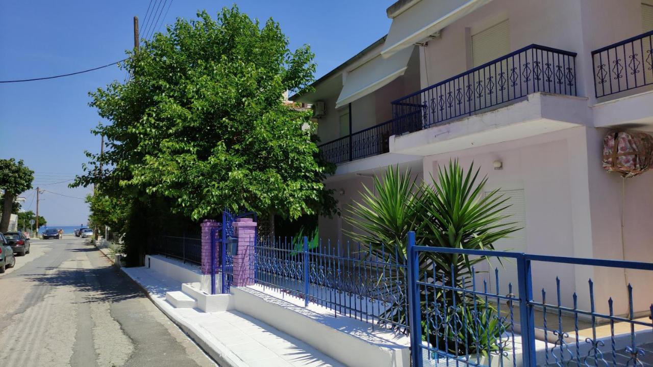 A&B Apartamento Néoi Epivátai Exterior foto