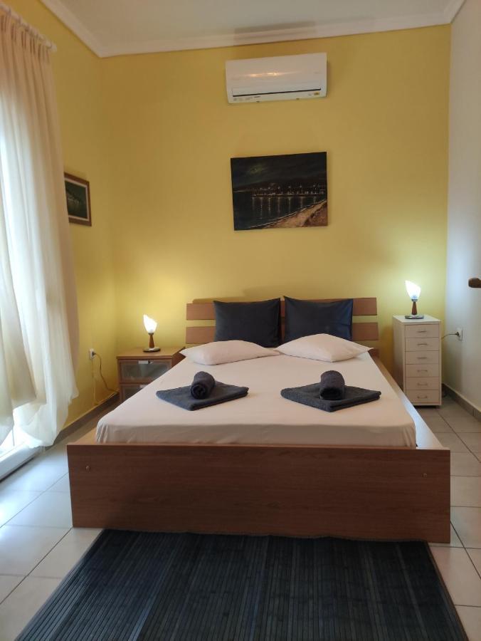 A&B Apartamento Néoi Epivátai Exterior foto
