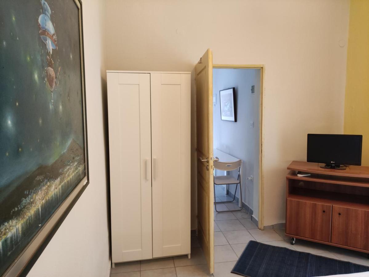A&B Apartamento Néoi Epivátai Exterior foto