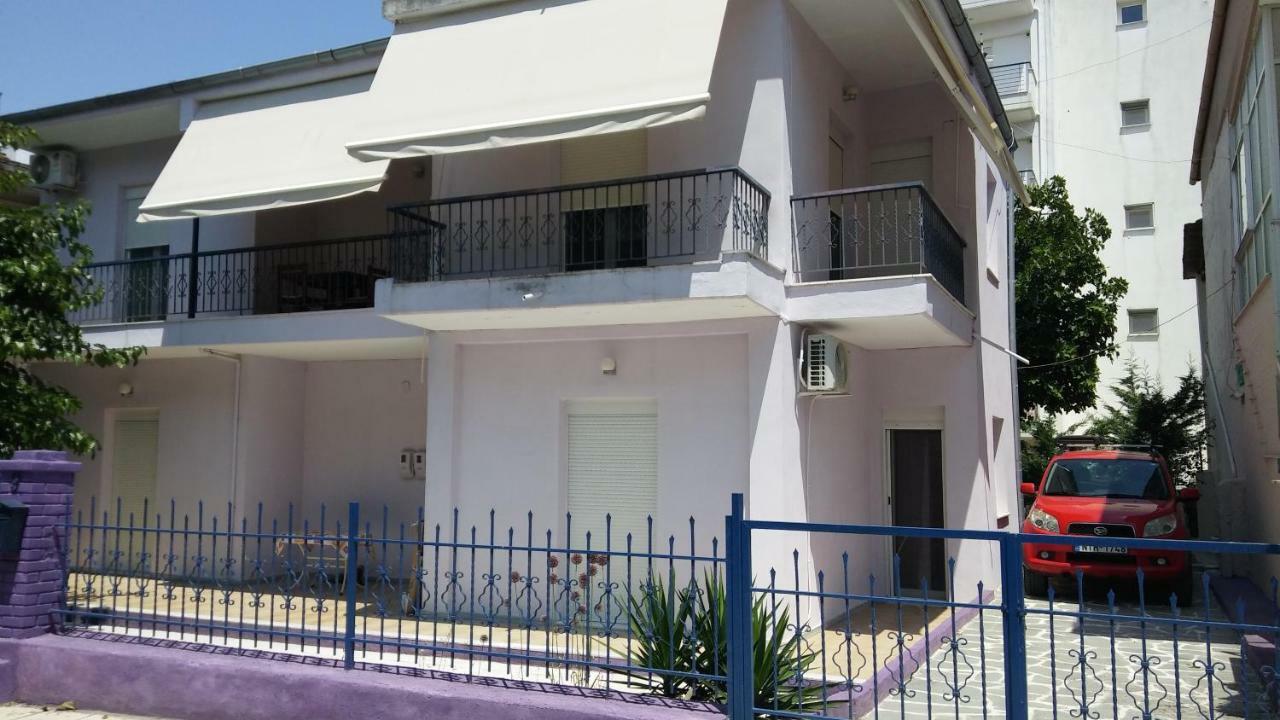 A&B Apartamento Néoi Epivátai Exterior foto